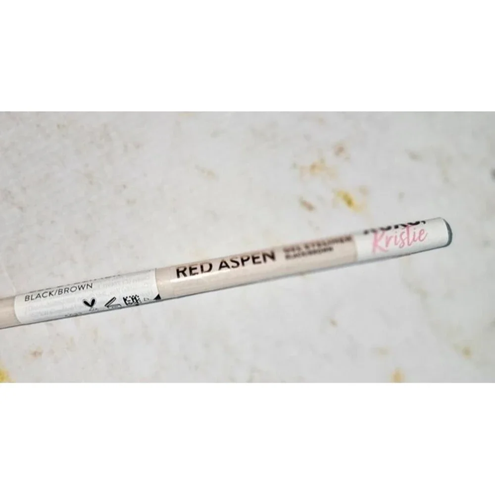 Red Aspen Gel Eyeliner – Soft Smooth Long-Lasting Highly Pigmented Eye Liner – N